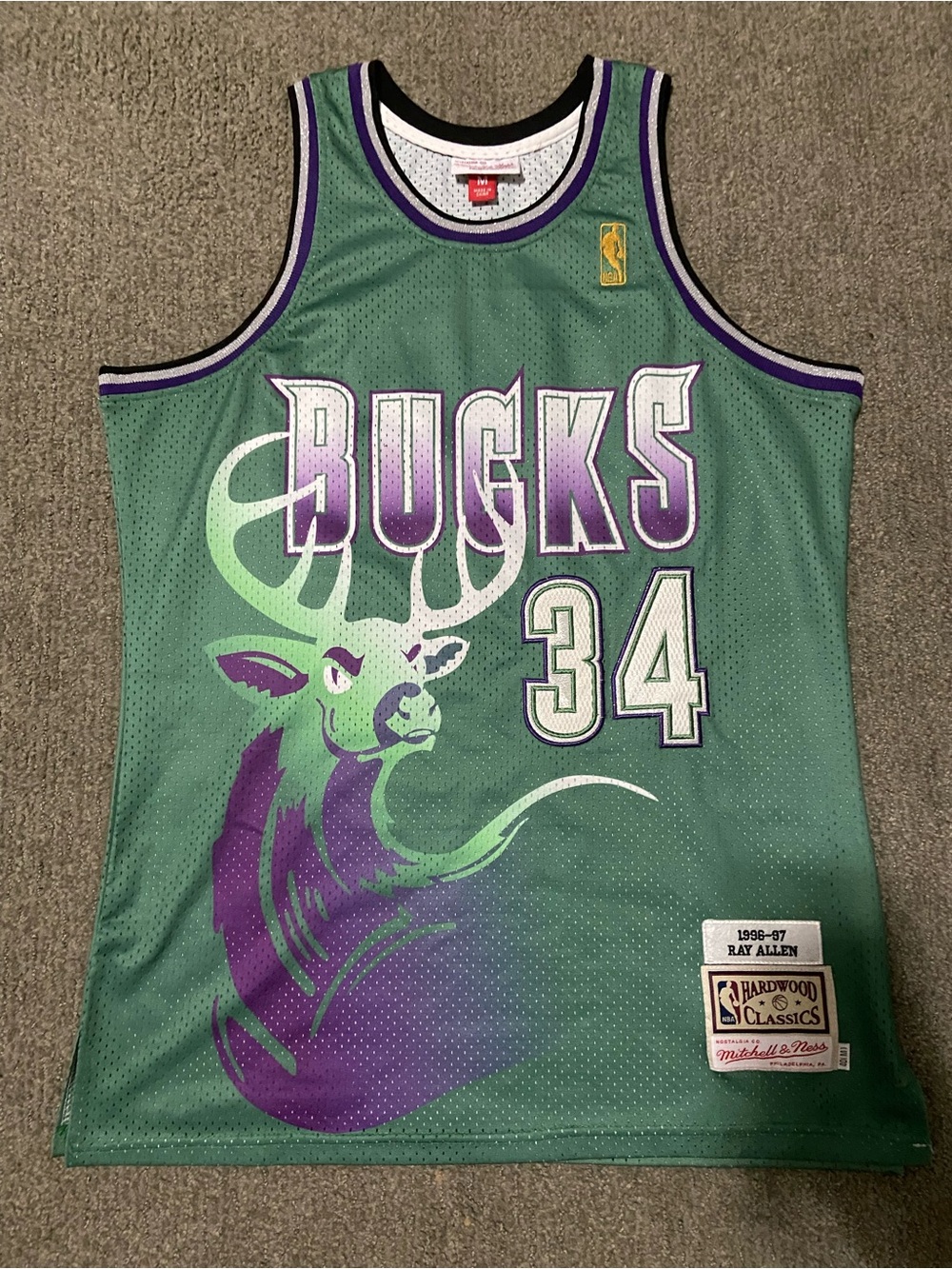 Medium Ray Allen Milwaukee Bucks Mitchell & Ness Basketball Jersey